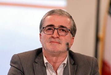 رییس اتاق اصناف تهران: مسئولان باید فکری بیاندیشند تا ارزش ریال حداقل برای یک سال حفظ شود