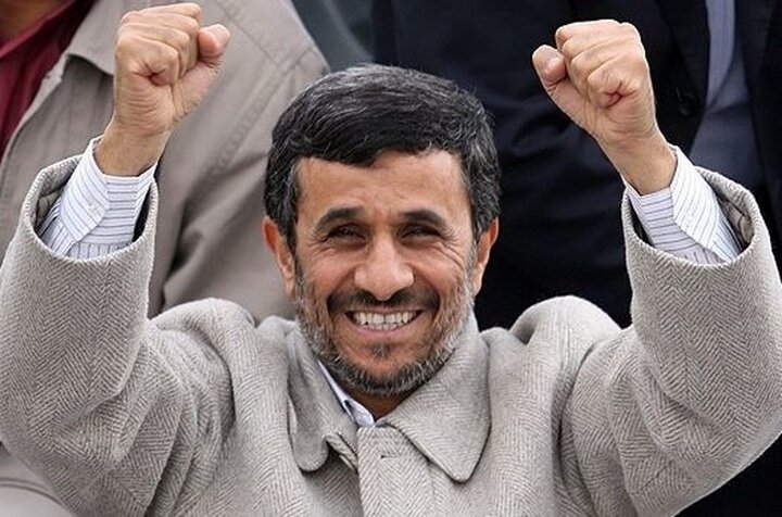 محمود احمدی نژاد: در حال بررسی شرایط برای حضور در انتخابات هستم + فیلم