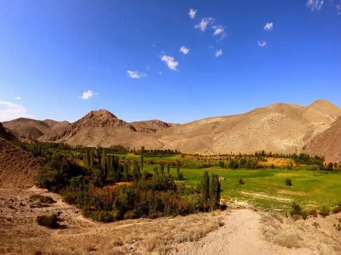 روستای هرانده و غار بورنیک / سفری به دل طبیعت بکر ایران