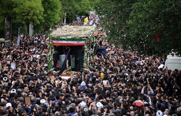 اعلام زمان به خاک سپردن پیکر شهید آیت الله رئیسی در مشهد