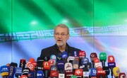 لاریجانی: راه حل مشکلات بورس عبور از مداخله گری دولت است