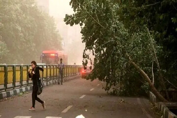 پیش بینی ۵ روز طوفان و باد شدید در تهران