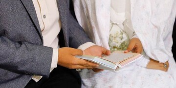 ازدواج بی شرمانه پیرزن ۷۵ ساله با دامادش + عکس