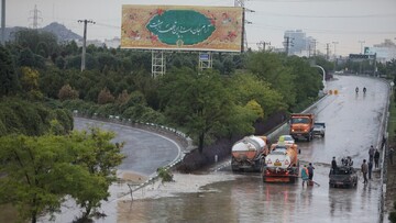 بارش سیل آسای باران در مشهد + فیلم