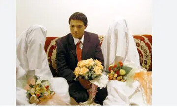 پسر ۱۶ ساله ایرانی در یکروز دختر عمه و دختر همسایه را به عقد خود درآورد! + عکس داماد با هر دو زنش