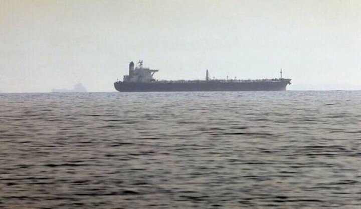 حمله راکتی به یک کشتی تجاری در غرب بندر الحدیده یمن