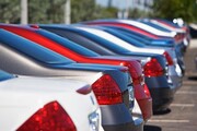 ریزش قیمت خودروهای داخلی و خارجی / خودروهای داخلی ۷ درصد ارزان شدند