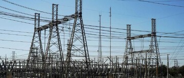 خط انتقال برق ایران به عراق قطع شد