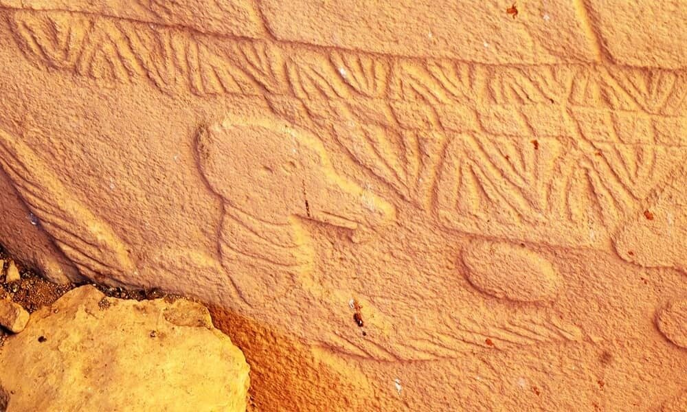 کشف قدیمیترین تقویم بشریت با قدمت ۱۲۰۰۰ ساله + عکس