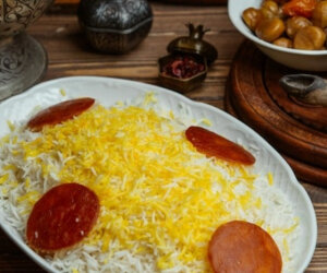 عوارض خطرناک خوردن ته دیگ سوخته