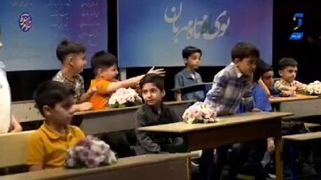 رقص خنده‌دار کودک دهه نودی در برنامه صداوسیما + فیلم