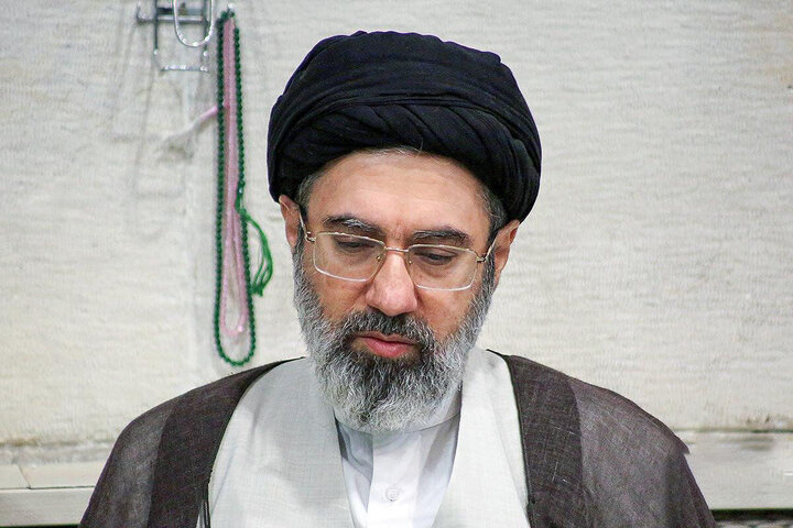 علت تعطیلی ناگهانی کلاس آیت‌الله مجتبی خامنه‌ای چه بود؟