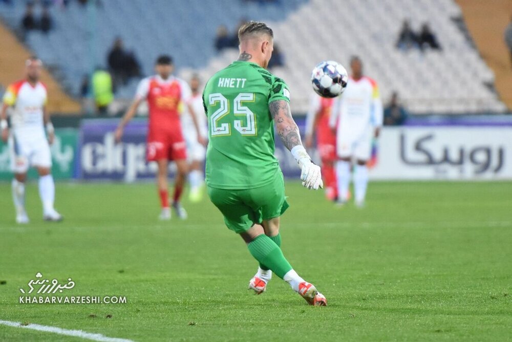 گل محمدی گفت تو را نمیخواهم!/ آینده جواد نکونام در مربیگری درخشان است/ پیام نیازمند را بهترین دروازهبان ایران میدانم