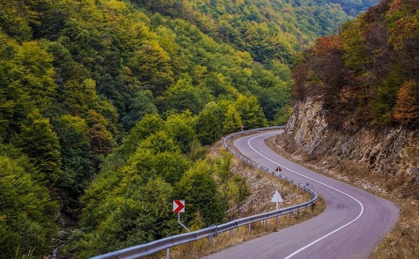 (تصاویر) زیباترین جاده‌های پاییزی ایران برای عاشقان رانندگی، جاده و سفر