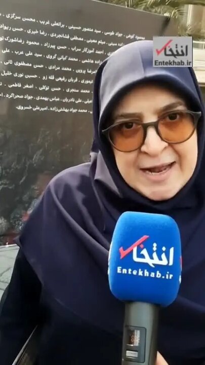 سخنگوی دولت: گواهینامه موتورسواری برای زنان در حال پیگیری است