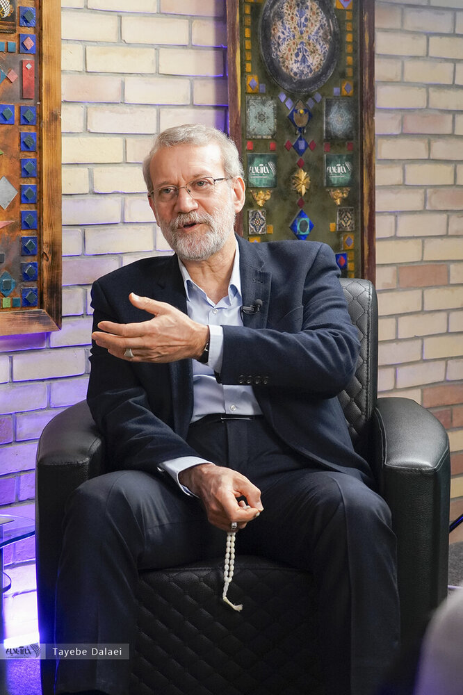 لاریجانی: مسأله نفوذ در ایران جدی است /حتما به آتش بس فکر می کنیم /اسرائیل حدود ۱۵ سال بر روی پیجرها کار کرده بود /درباره ۷ اکتبر با ایران مشورت نشد