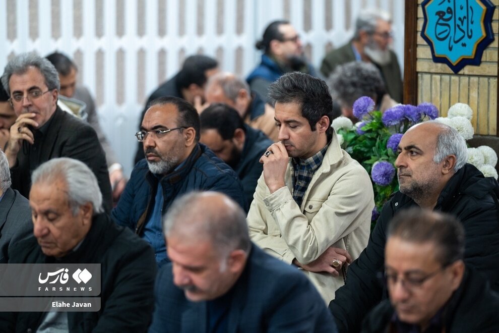 نجمالدین شریعتی در مراسم ختم همسر داوود میرباقری