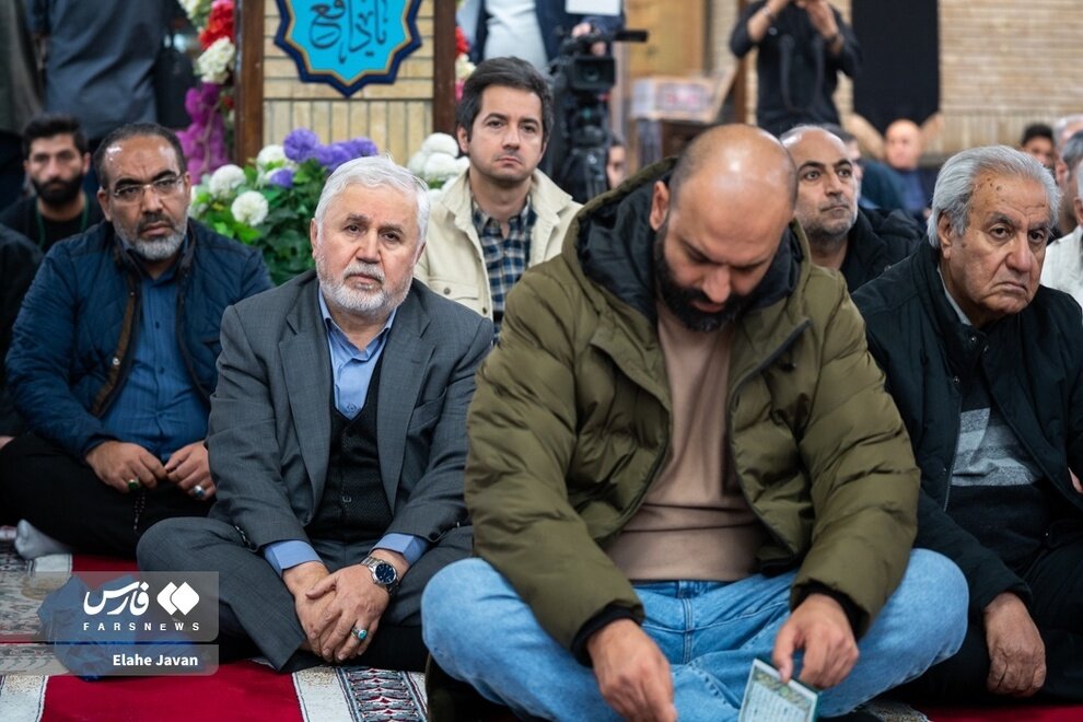 نجمالدین شریعتی در مراسم ختم همسر داوود میرباقری