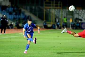 همراهی رامین رضاییان با شعار طرفداران الاهلی سوژه شد! / فیلم