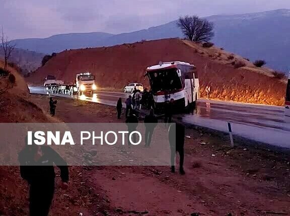 ۹ کشته و زخمی در تصادف هولناک اتوبوس و کامیون در جاده یاسوج- اصفهان