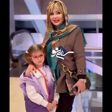 شباهت جالب لنا دختر نیوشا ضیغمی به کودکی مادرش + عکس
