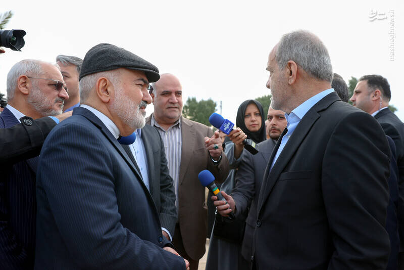 حضور پزشکیان در ساحل رودخانه کارون + تصاویر