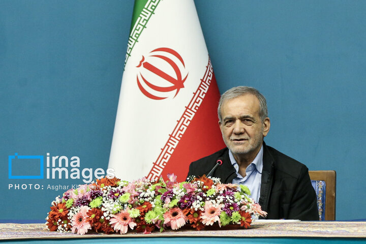 پزشکیان: منابع ارزشمند و استثنایی در کشور داریم