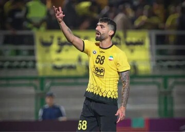 اقدام قابل تحسین مدافع استقلالی پس از درگذشت دو هوادار پرسپولیس + عکس