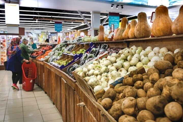 رشد چهاربرابری سیب‌زمینی در برابر دلار