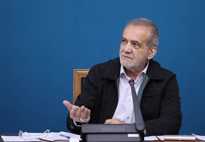 پزشکیان درمورد مذاکره با آمریکا: با عزت بنشینند، با عزت حرف می‌زنیم / ما نمی‌خواهیم با کسی قهر یا دعوا کنیم