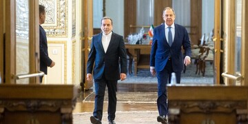استقبال لاوروف از وزیر امورخارجه ایران در ساختمان تشریفات وزارت خارجه روسیه + فیلم