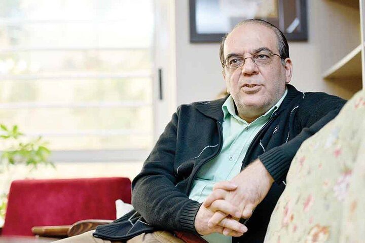 عباس عبدی: تندروها برای توجیه مخالفت‌ها علیه مذاکرات مجبور به داستان‌سرایی هستند