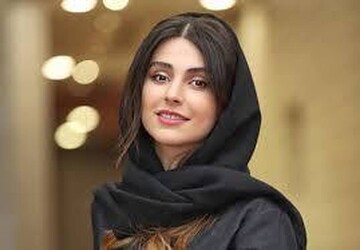 عکس جدید از استایل خاص لاله مرزبان بازیگر سریال آبان