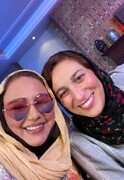 نخود خوردن برره‌ای بهنوش بختیاری و فلامک جنیدی وسط برنامه + فیلم
