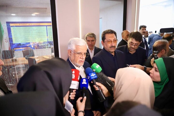 عارف: قطعاً با عوامل حادثه انفجار بندر برخورد می‌کنیم