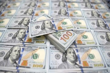 سقوط قیمت دلار به ۸۰ هزار تومان