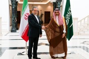 دیدار عراقچی با وزیر امور خارجه عربستان