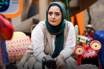 منفجر شدن جوکر توسط علی اوجی و نرگس محمدی + فیلم