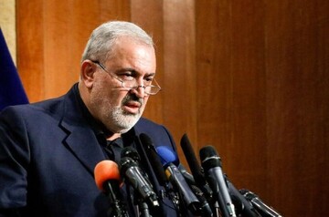 وزیر نیرو: برق را ارزان می‌کنیم/ برق را  ۵۰۰۰ تومان می‌خریم و ۴۹ تومان می‌فروشیم