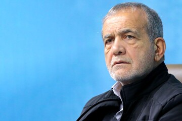 پزشکیان: آمریکا اسلحه‌هایش را به کشورهای منطقه می‌فروشید و جنگ به پا می‌کنید