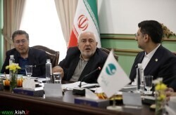 ظریف: کیش می‌تواند محور دیپلماسی منطقه باشد