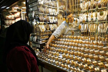 ریزش ناگهانی قیمت طلا و سکه / سکه امامی ۷۲ میلیون تومان شد