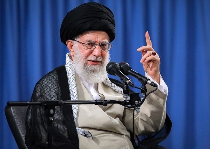 رهبر انقلاب: امروز ایران، ایرانِ سی سال قبل، چهل سال قبل و پنجاه سال قبل نیست / امروز ایران پیشرفت کرده است