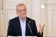 عکس پربازدید پزشکیان با وزیر خارجه طالبان