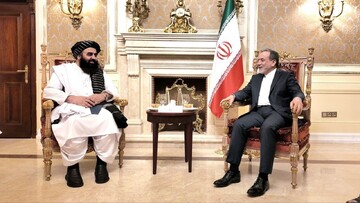 دیدار وزیر امور خارجه ایران با همتای طالبانی خود در تهران