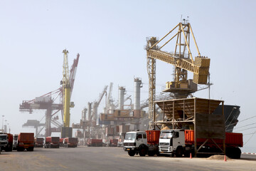 تعرفه گمرکی دارو و شیرخشک در سال ۱۴۰۴ تعیین شد