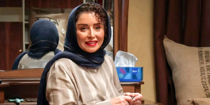 ژاله صامتی در حال دوبلری + فیلم ژاله صامتی در حال دوبلری + فیلم