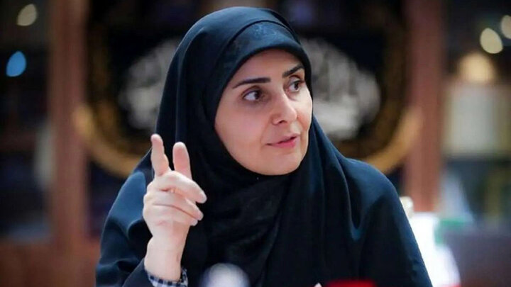 ادعای استفاده از بیت‌المال در سفر شخصی وزیر راه  به کیش
