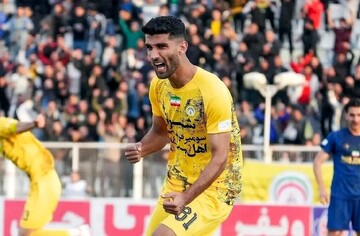 مهاجم فجرسپاسی در فکر پیوستن به پرسپولیس