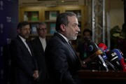 عراقچی: صحبت‌های غیرمعمول کمکی به پیش‌برد مذاکرات با آمریکا نمی‌کند/ موضع ما کاملاً روشن است؛ غنی‌سازی، چه با توافق و چه بدون آن، ادامه خواهد داشت